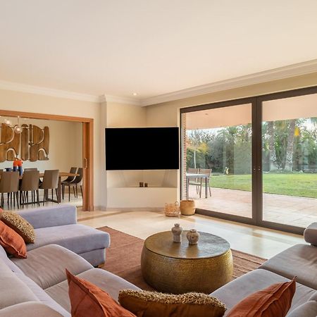 Gava Beach Villa By Olala Homes Exterior photo